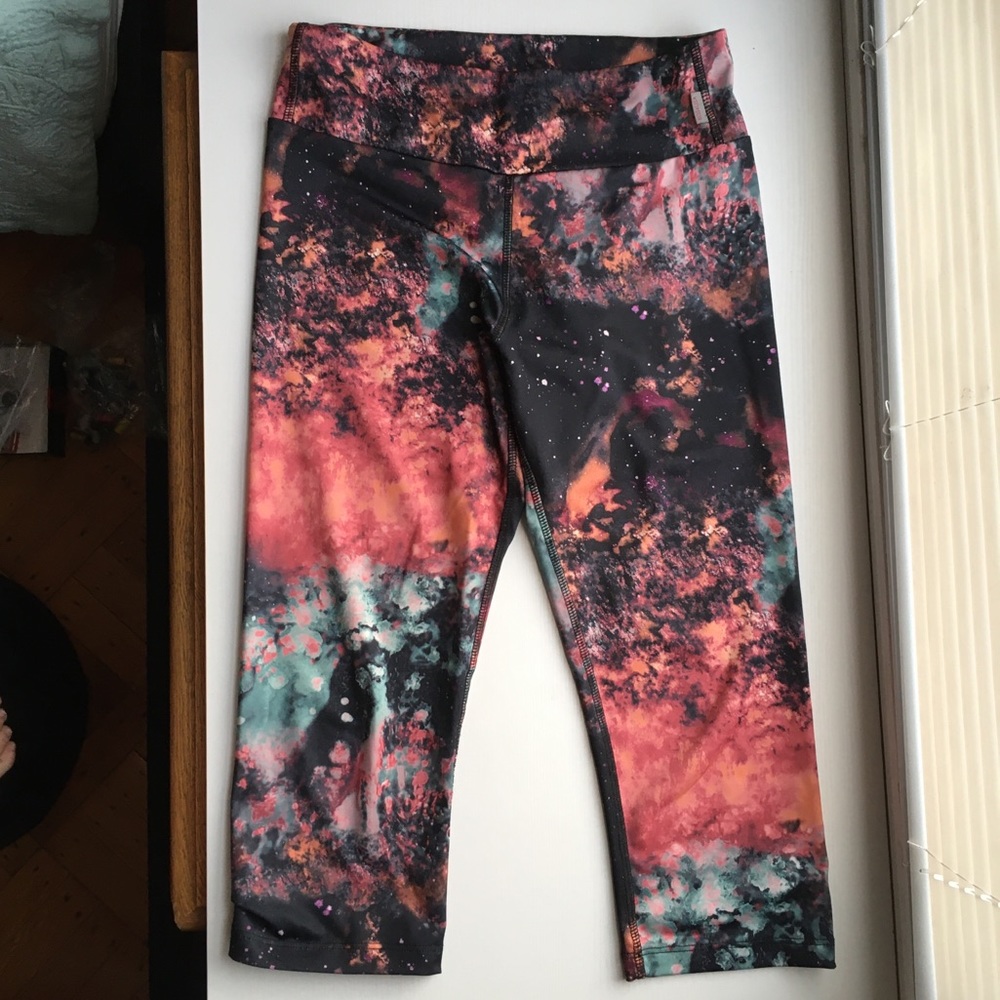 Galaxy Stars Yoga Capri 3/4 Running Leggings L